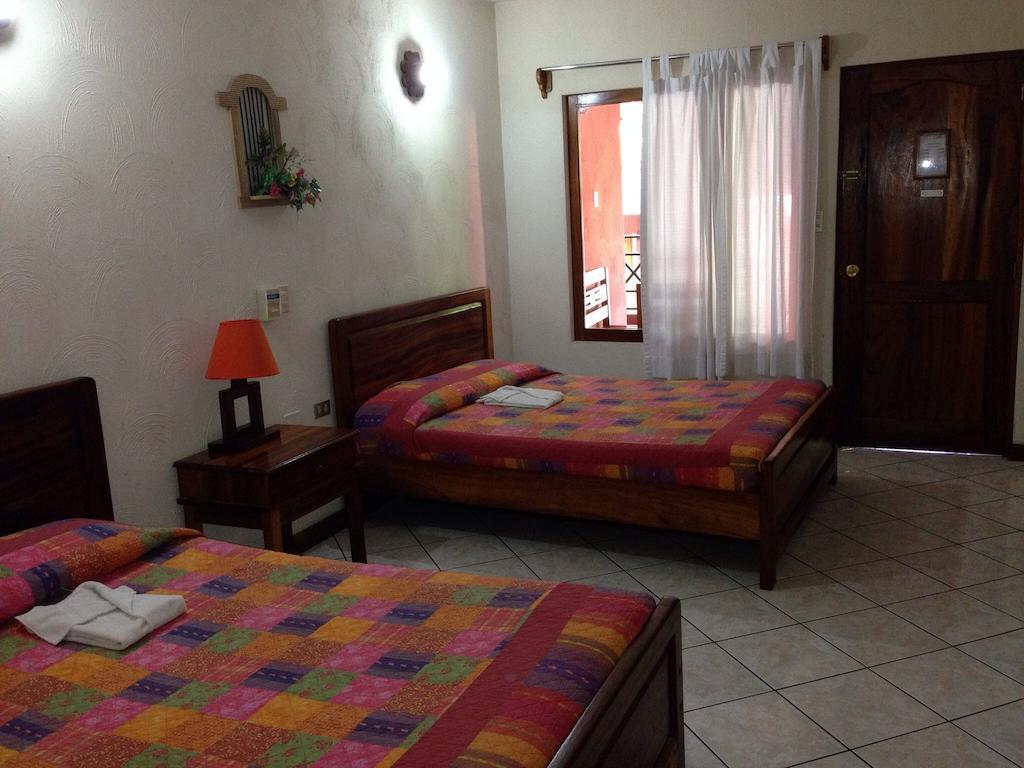 Hotel Villa Hermosa Retalhuleu Ruang foto